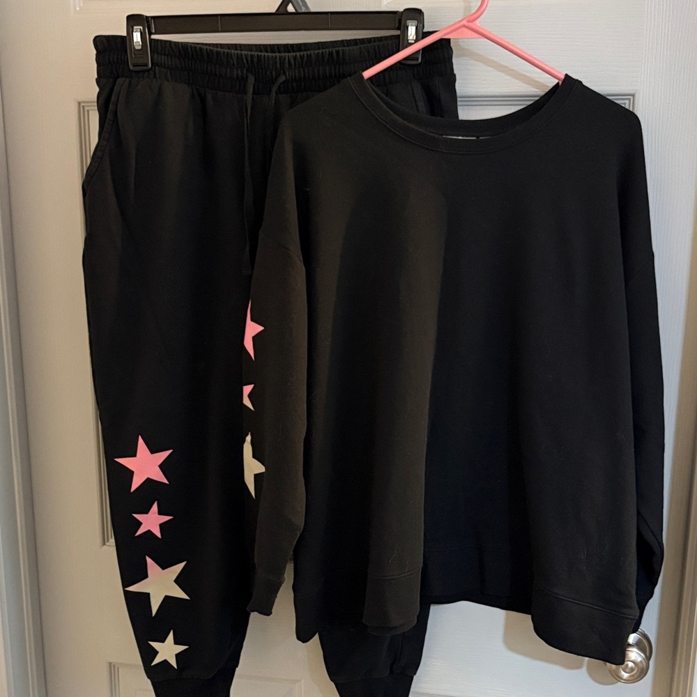 Torrid Super Soft Black Fleece Top